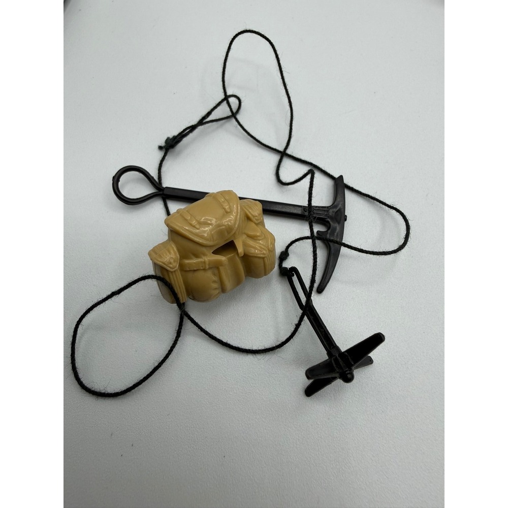 Vintage 1985 GI Joe ALPINE Backpack Hook String Pick Accessory Lot Mountain v1